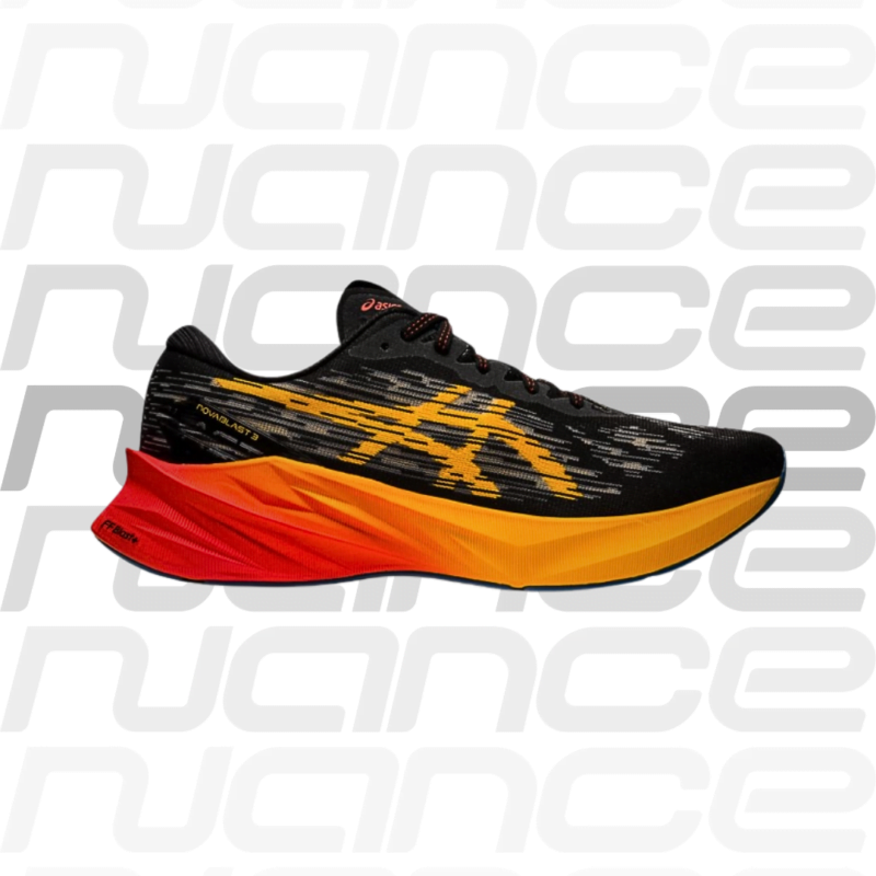 Asics Novablast 3 Black/Amber